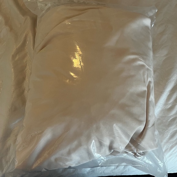 COPY - Women’s Lace Mermaid Wedding Dress for Bride - Picture 15 of 15